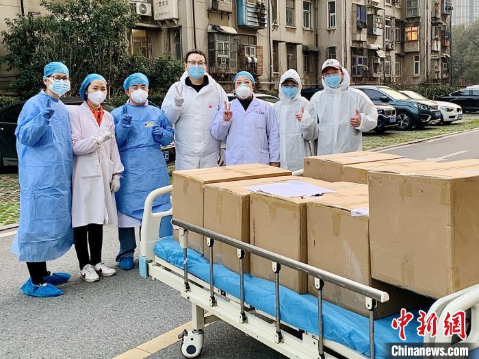 90后夫妇的温暖行动,连夜制作400份包子送往抗疫一线 90后夫妇的温暖行动,连夜制作400份包子送往抗疫一线